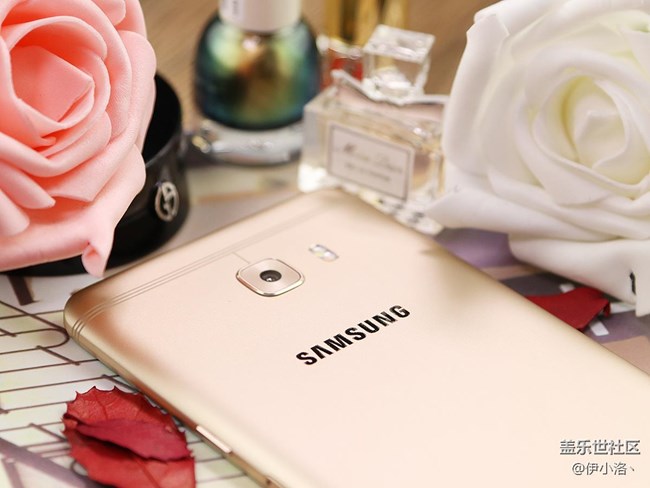 大屏控值得擁有 三星蓋樂世C9 Pro圖賞 大屏控值得擁有 三星蓋樂世C9 Pro圖賞