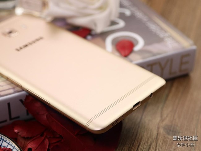 大屏控值得擁有 三星蓋樂世C9 Pro圖賞 大屏控值得擁有 三星蓋樂世C9 Pro圖賞