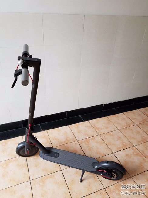 體驗小米滑板，希望三星大佬跟進