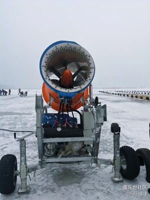 【冬天的顏色】+哈爾濱+家鄉(xiāng)的顏色