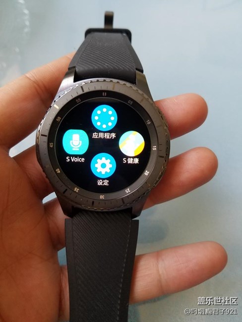 【用科技智造時間】Gear S3三星智能手表！不錯的選擇