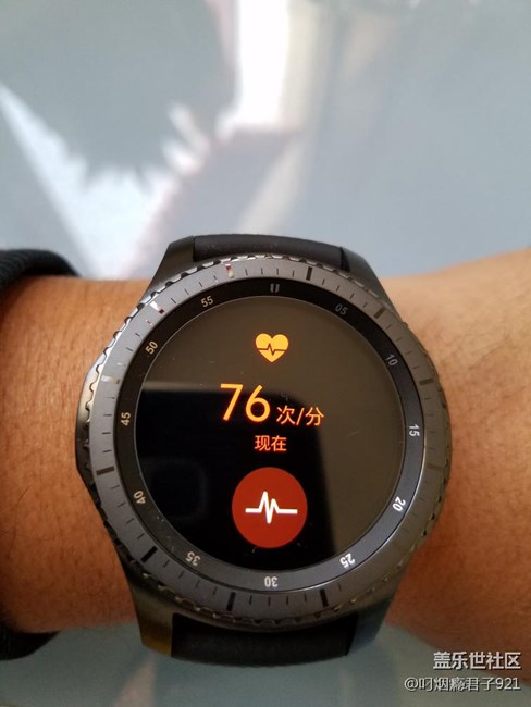 【用科技智造時間】Gear S3三星智能手表！不錯的選擇