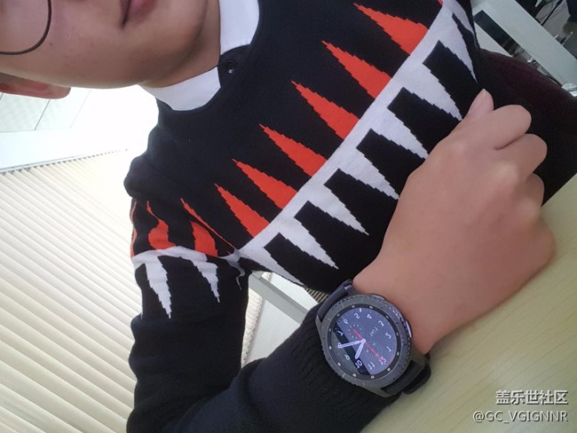 【用科技智造時間】裝13神器收到！！gear s3