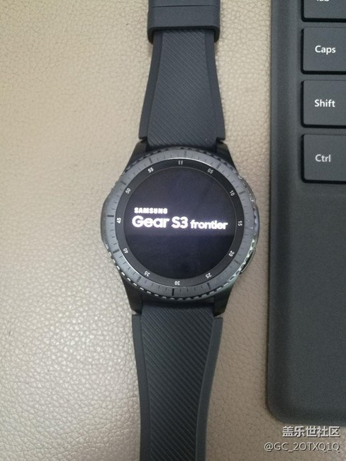 gear s3終于收到了！