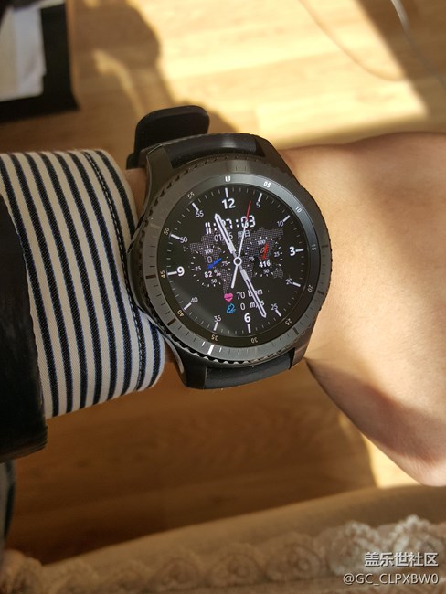 【用科技智造時(shí)間】Gear S3先鋒版，曬單