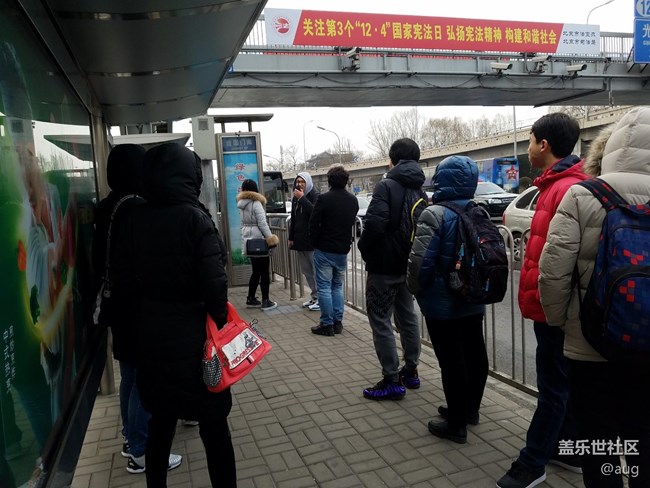 samsung pay 上車(chē)只需掏手機(jī)