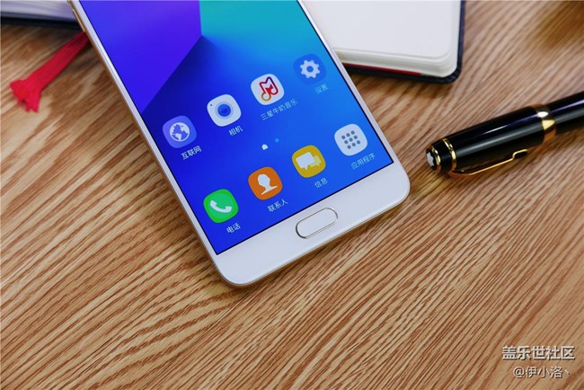 怎一個(gè)精致了得 三星Galaxy C7 Pro圖賞