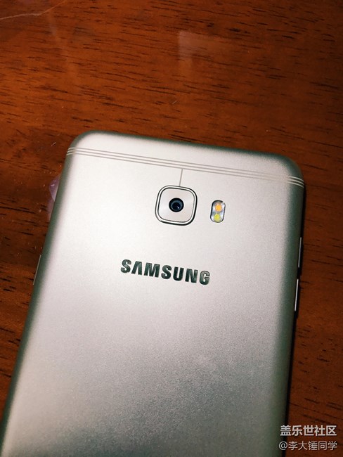 三星 Galaxy C7 Pro 測評 三星 Galaxy C7 Pro 測評