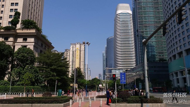 三星C7 Pro體驗(yàn)評測:一次高性價(jià)比的All in 三星C7 Pro體驗(yàn)評測:一次高性價(jià)比的All in