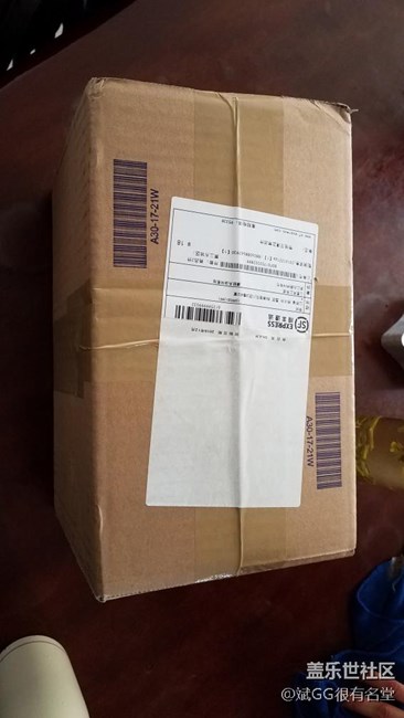 三星gear s3官網(wǎng)買的 今天到貨開箱