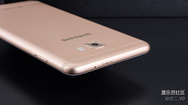 給你想要的“均衡”，三星Galaxy C7 Pro開箱圖賞