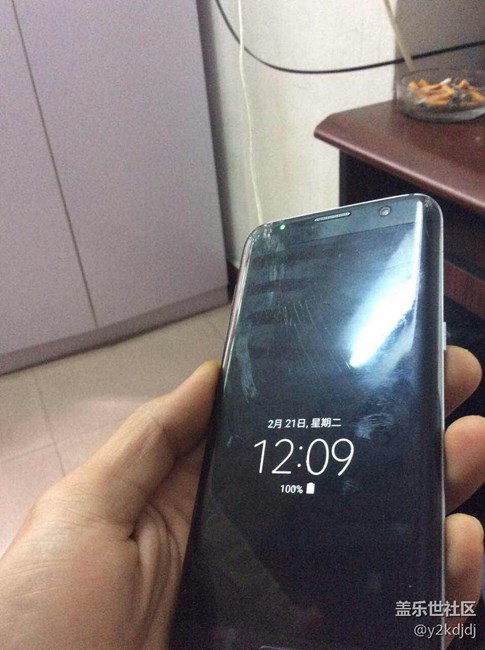 今天去售后更換前屏后蓋加卡托 還顏色