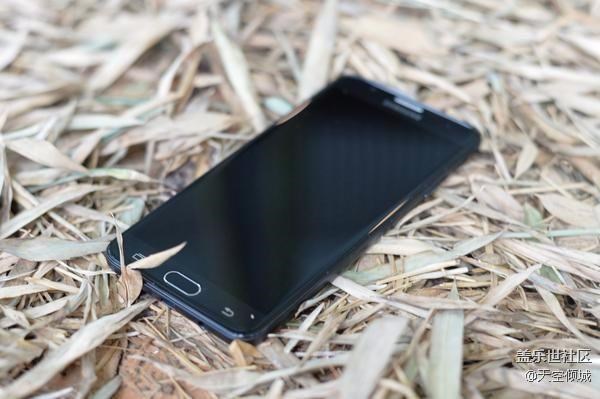 三星全面下調(diào)手機(jī)價(jià)格，采取高配低價(jià)策略！