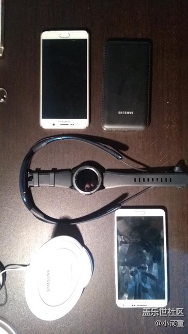 紀(jì)念我剛?cè)胧植坏揭辉碌膎ote5