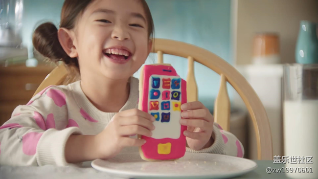 龍?zhí)ь^！三星官方首次透露S8！