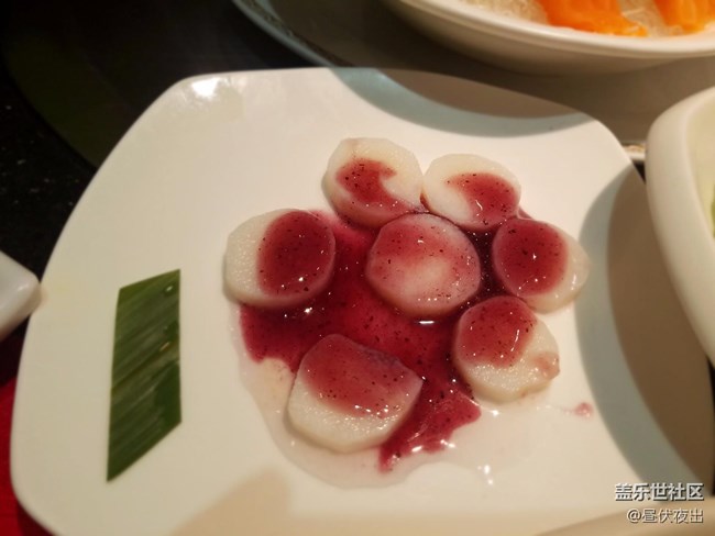 小7e的美食拍照模式還是很不錯的