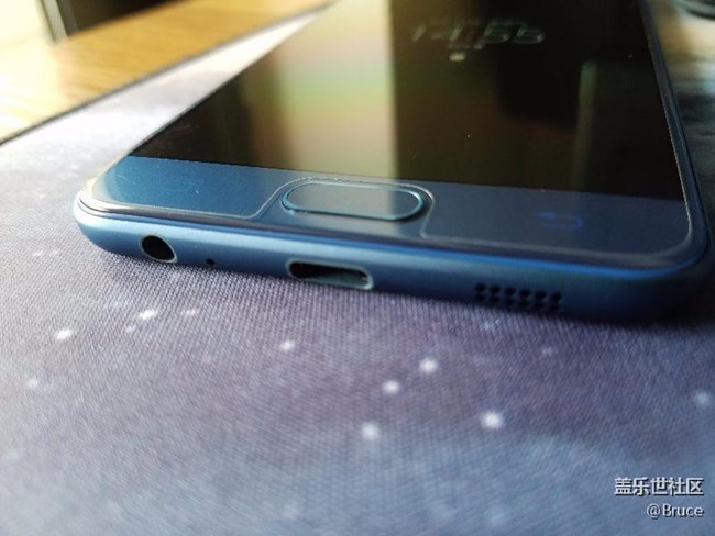 C5 Pro 碧湖藍(lán)圖賞