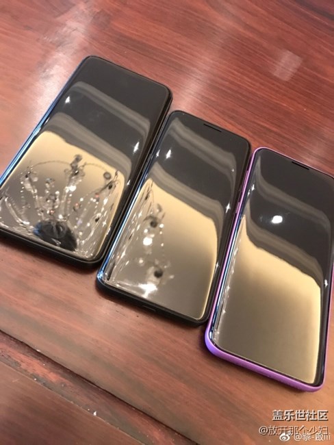 這就是傳說中的三星S8，騷紫色最好看