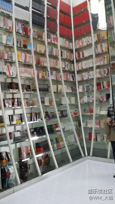 小鎮(zhèn)的慵懶下午