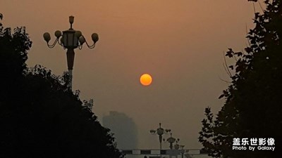 夕陽(yáng)