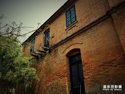 周末，帶著攝影頭玻璃鏡片破裂的S7edge隨手拍拍