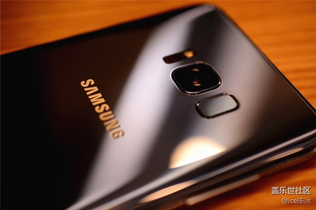 手感好到爆棚，三星Galaxy S8 安卓機(jī)皇上手體驗(yàn)首發(fā)