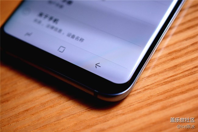 手感好到爆棚，三星Galaxy S8 安卓機(jī)皇上手體驗(yàn)首發(fā)