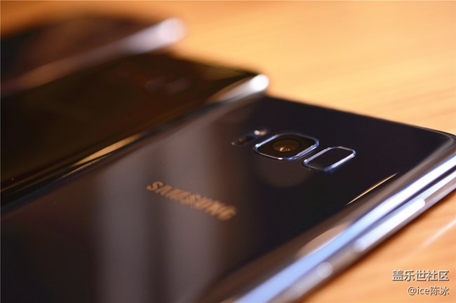 手感好到爆棚，三星Galaxy S8 安卓機(jī)皇上手體驗(yàn)首發(fā)