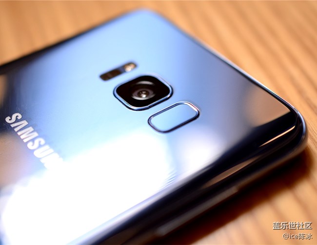 手感好到爆棚，三星Galaxy S8 安卓機(jī)皇上手體驗(yàn)首發(fā)