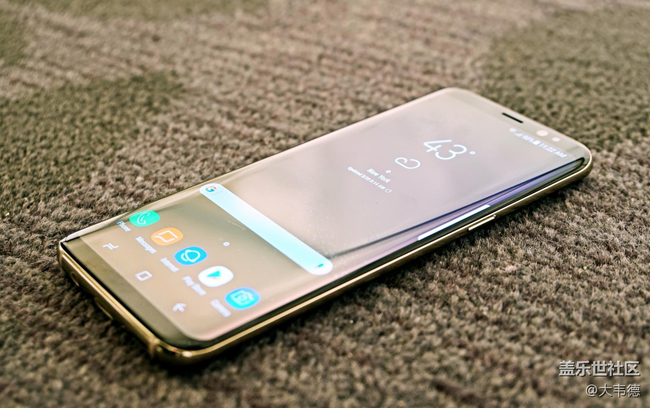 這塊大屏才是Infinity