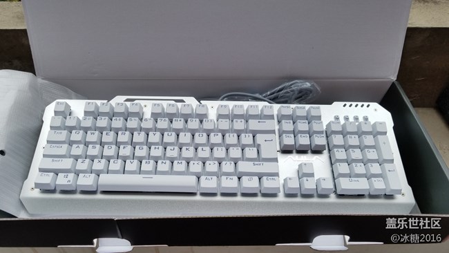 [曬獎(jiǎng)]機(jī)械鍵盤到了，感覺超好