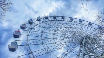 我眼中的世界+烏魯木齊+有一個傳說