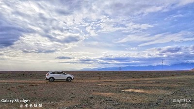 邊疆風(fēng)光的一種——戈壁遠(yuǎn)景