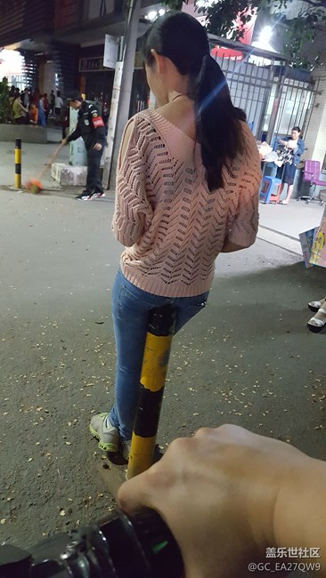 路上看見的