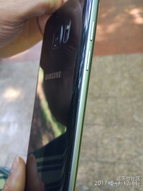 難道是電池要爆炸了，有沒(méi)有出現(xiàn)一樣狀況的