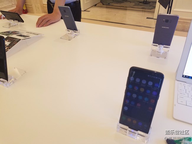 傳統(tǒng)與科技的結(jié)合——三星S8新品發(fā)布會(二) 傳統(tǒng)與科技的結(jié)合——三星S8新品發(fā)布會(二)