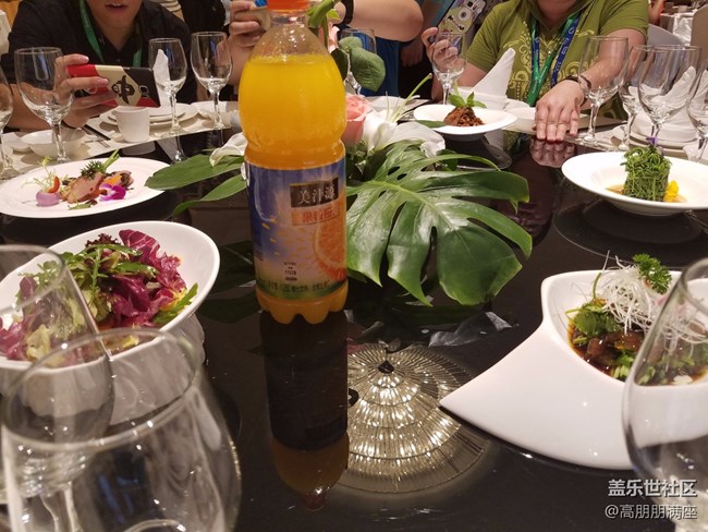 傳統(tǒng)與科技的結(jié)合——三星S8新品發(fā)布會(二) 傳統(tǒng)與科技的結(jié)合——三星S8新品發(fā)布會(二)