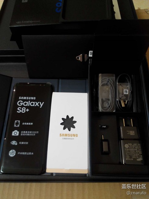 開(kāi)箱S8+謎夜黑，4G+64G版，用了整整2天時(shí)間才到貨