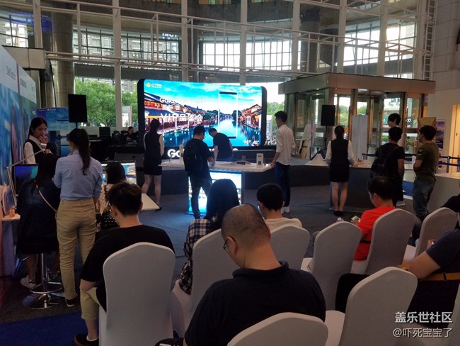 S8首銷(xiāo)購(gòu)機(jī)，機(jī)器體驗(yàn)不錯(cuò)，略有煩惱