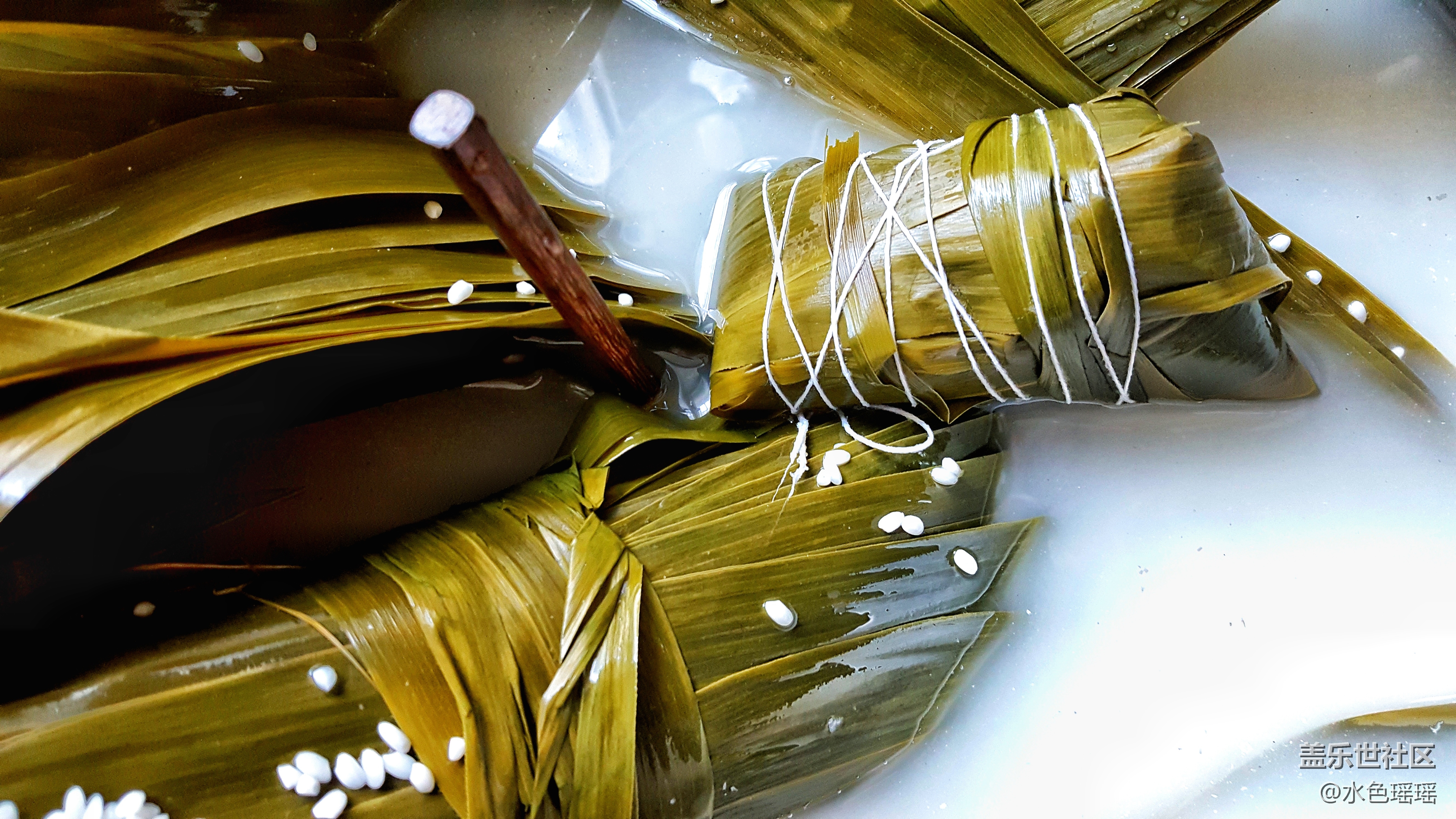 《端午習俗》+烏魯木齊+蘆葦葉包蜜棗粽子