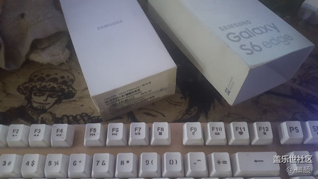 國行三星s6edge屏幕有紅線按前置攝像頭就沒有了剛過保一個月