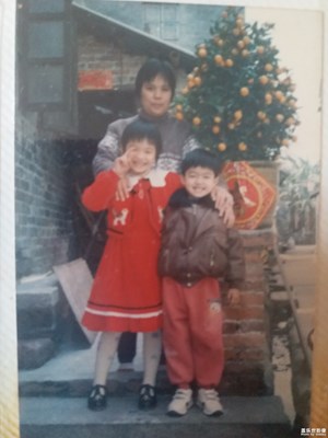 《兒童節(jié)快樂》+童年的我