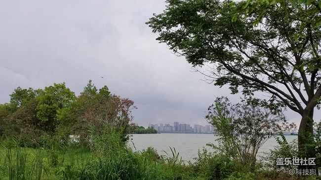 智能手機(jī)新時(shí)代——三星Galaxy S8體驗(yàn)評(píng)測(cè)