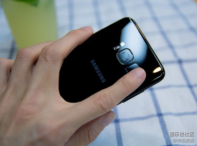 說(shuō)他是安卓機(jī)皇沒(méi)人有意見(jiàn)吧：國(guó)行 三星 Galaxy S8上手體驗(yàn)