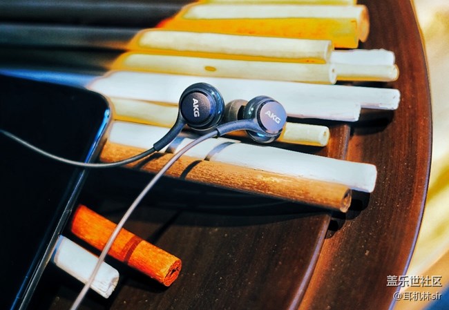 這次，讓我們以訪談的形式聊聊三星S8的音質