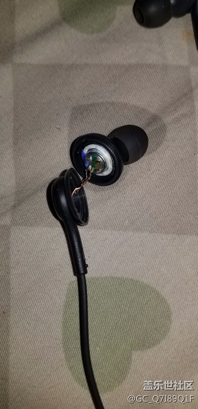 求助，各位大神akg耳機(jī)