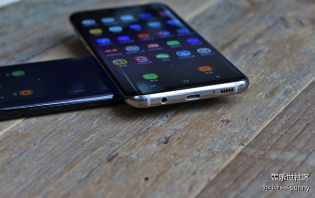 S8/S8+ 圖賞：不只有讓人「中毒」的「全視曲面屏」