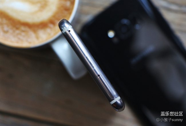 S8/S8+ 圖賞：不只有讓人「中毒」的「全視曲面屏」