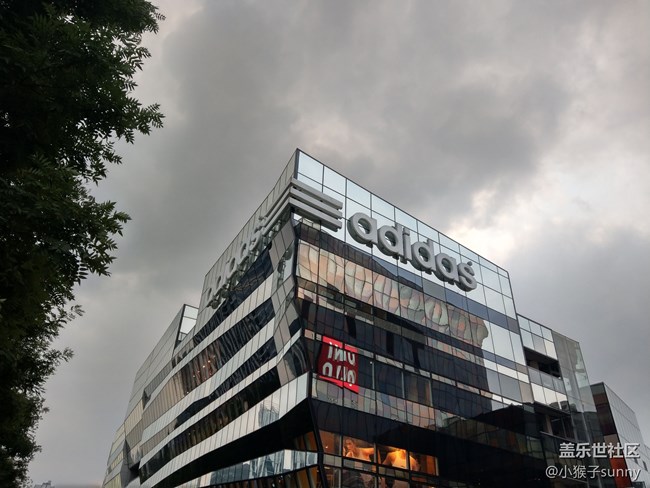 S8/S8+ 評測：或許，這就是「未來手機」該有的樣子