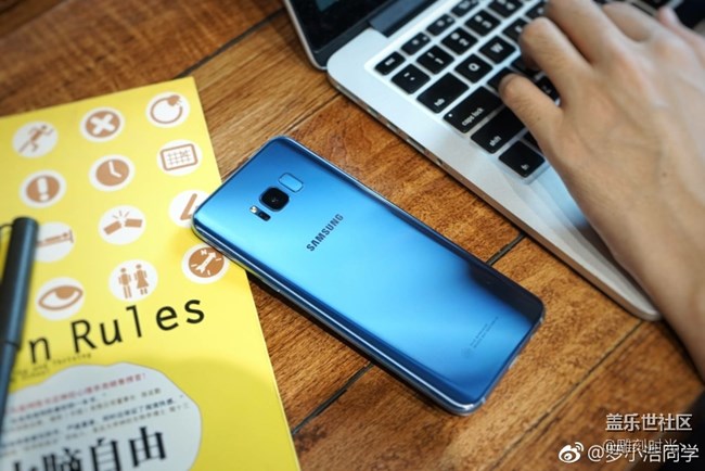 霧嶼藍(lán)，吾與藍(lán)